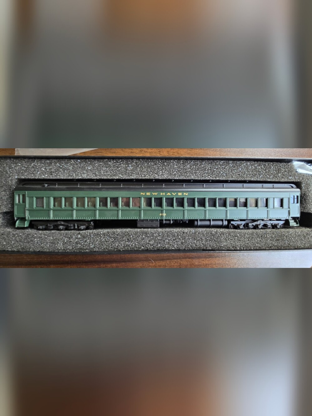 Spectrum The Master Railroader Series By Bachmann.  HO Scale Green. Train